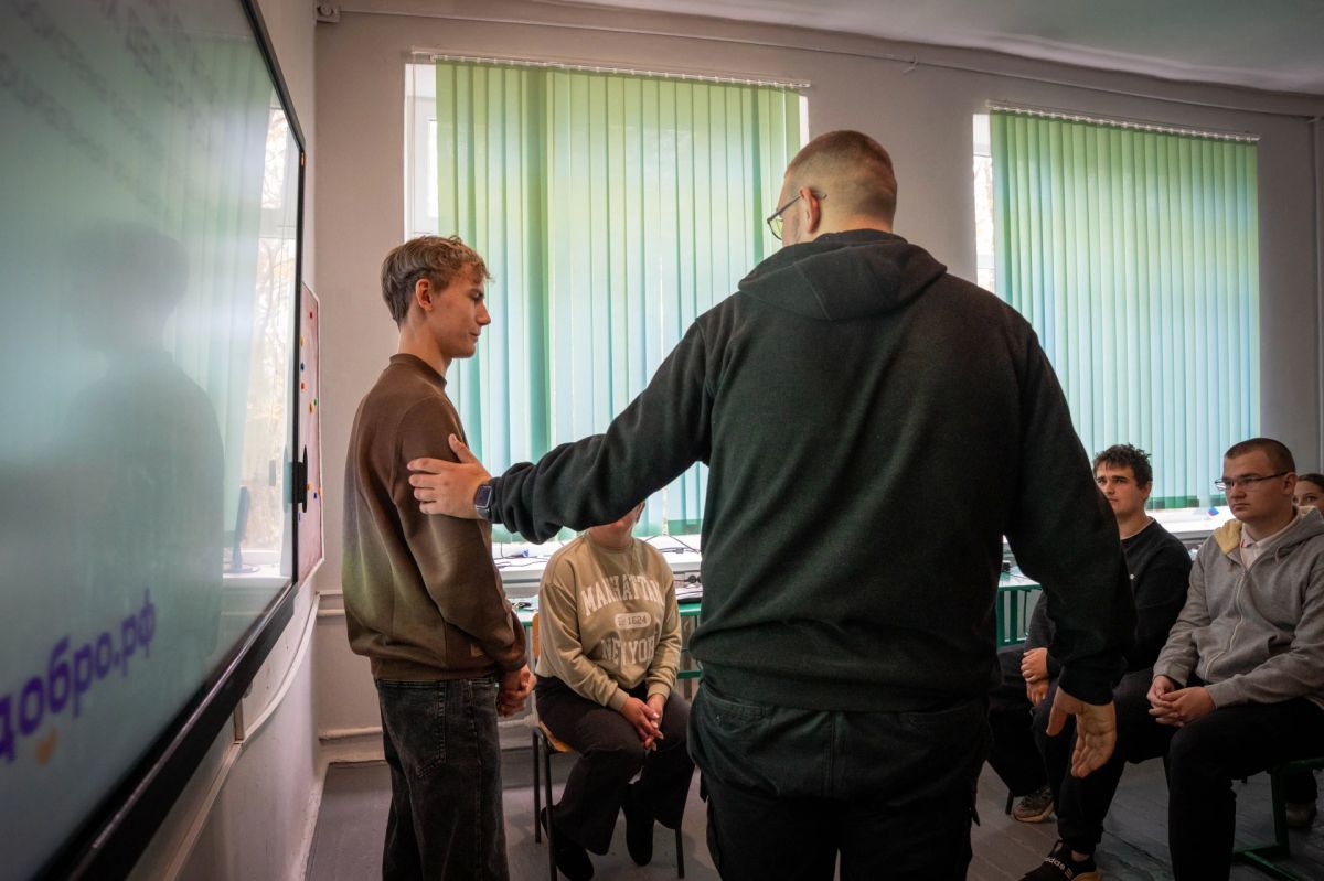 Хочешь сделать мир лучше и при этом прокачать своё портфолио для поступления? Хочешь сделать мир лучше и при этом прокачать своё портфолио для поступления?