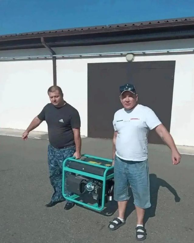 Абинский район Краснодарского края направил три бензиновых генератора в Каховский округ Абинский район Краснодарского края направил три бензиновых генератора в Каховский округ