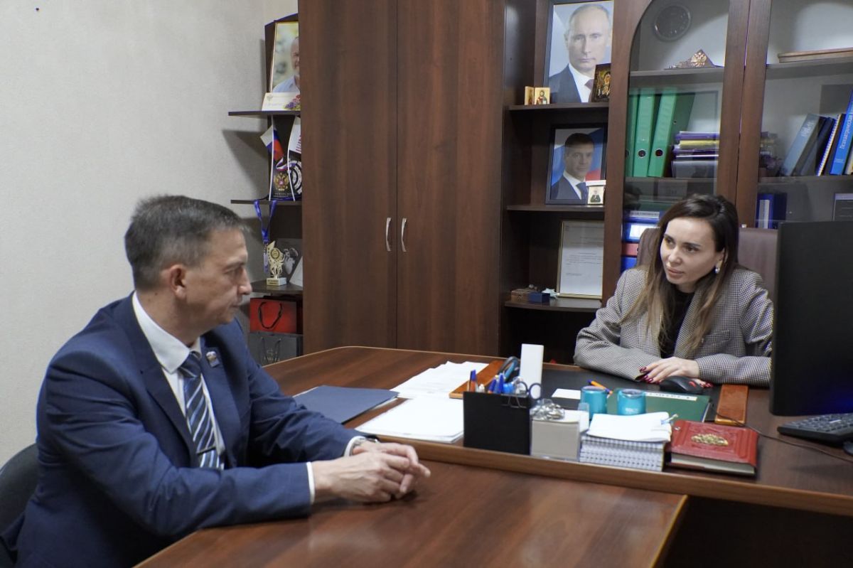 В Новой Каховке продолжаем работать с ребятами В Новой Каховке продолжаем работать с ребятами