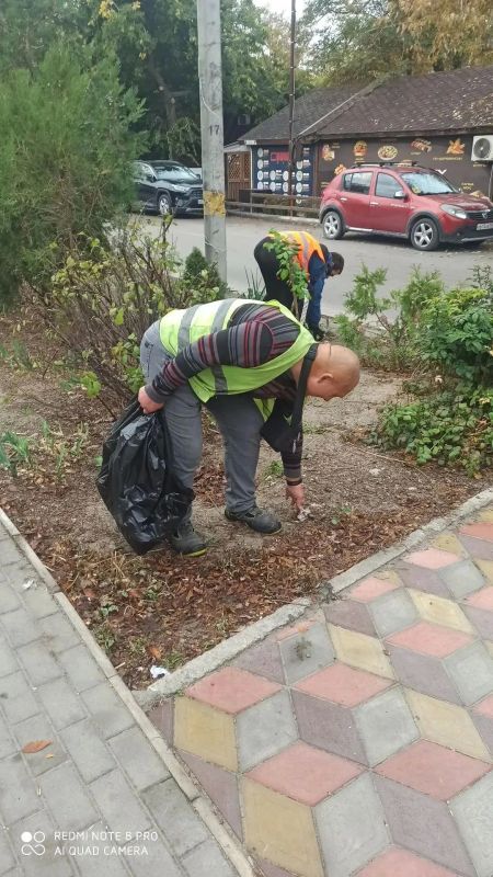 МКУ «Азовкоммунсервис»: чистота и порядок в Геническом округе МКУ «Азовкоммунсервис»: чистота и порядок в Геническом округе