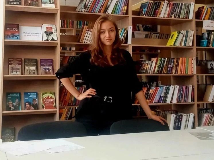 19-летняя Кира Галеева из Херсонской области готовится к вступлению в ряды Движения Первых