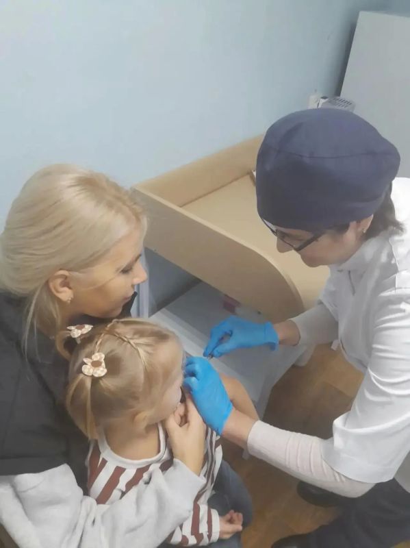 В Скадовской ЦРБ продолжается вакцинация против гриппа В Скадовской ЦРБ продолжается вакцинация против гриппа