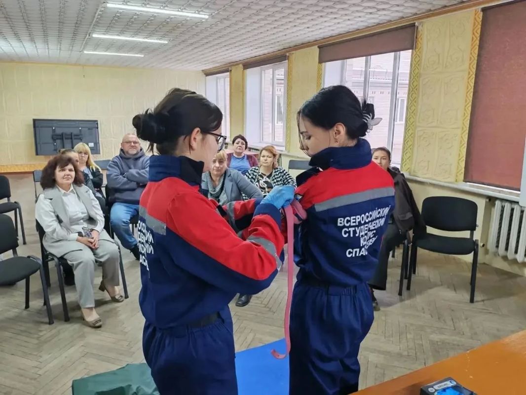 Безопасность начинается с каждого из нас Безопасность начинается с каждого из нас