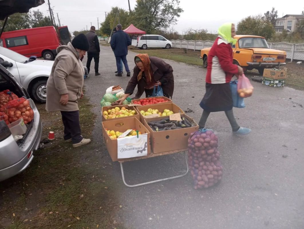 Сельскохозяйственная ярмарка в Геническом округе: традиции, доступность и поддержка местных производителей Сельскохозяйственная ярмарка в Геническом округе: традиции, доступность и поддержка местных производителей