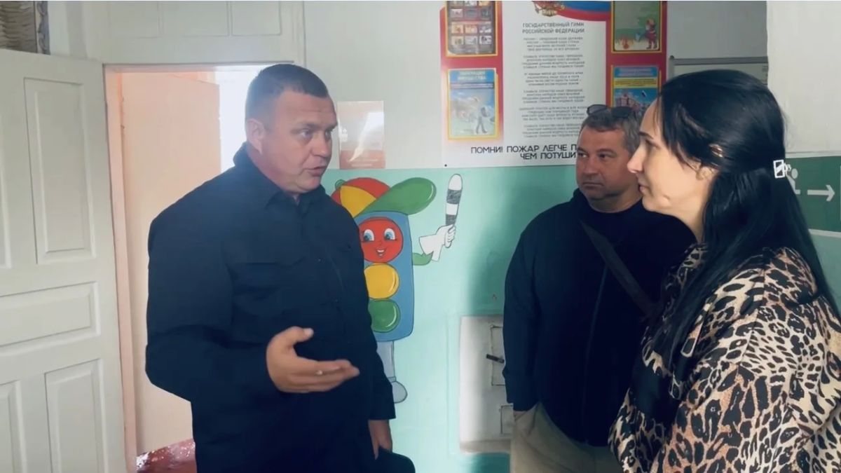 Игорь Кастюкевич: Херсонская область. Посетил Воскресенский ясли- сад в Новотроицком районе Херсонской области по просьбе коллектива и родителей Игорь Кастюкевич: Херсонская область. Посетил Воскресенский ясли- сад в Новотроицком районе Херсонской области по просьбе коллектива и родителей