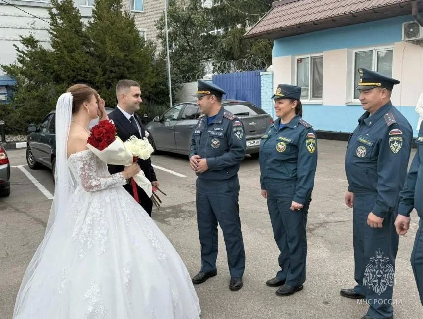Двойной праздник в 2 пожарноспасательном отряде Главного управления МЧС России по Херсонской области! Двойной праздник в 2 пожарноспасательном отряде Главного управления МЧС России по Херсонской области!