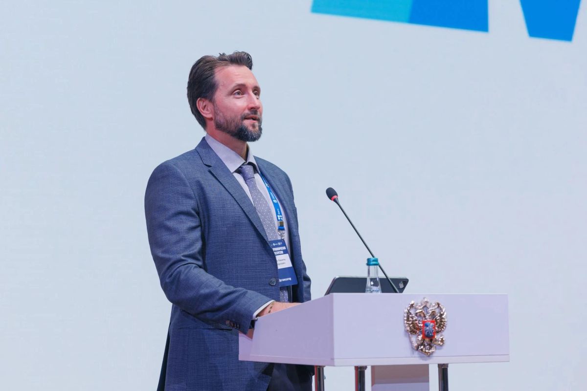 Секретарь Голопристанского местного отделения партии «Единая Россия» Виталий Титаренко принял участие в заключительном модуле федеральной образовательной программы «Управленческое мастерство: развитие региональных команд»