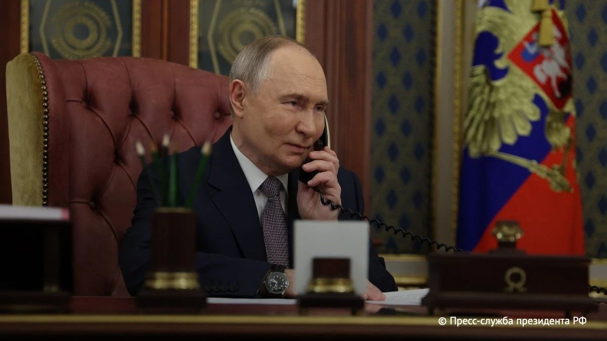 Путин дал исчерпывающие разъяснения Папе Римскому об ответственности киевского режима за сложившуюся в Алешках гуманитарную обстановку, сообщили в Кремле