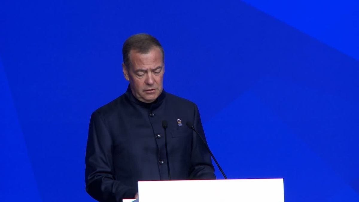 Дмитрий Медведев: Сейчас важнейшая миссия партии - поддержать наших боевых товарищей, которые вернулись с фронта