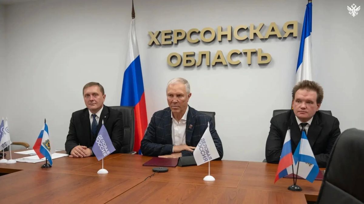 Владимир Сальдо присоединился к встрече Владимира Путина с участниками форума «Деловой России» Владимир Сальдо присоединился к встрече Владимира Путина с участниками форума «Деловой России»