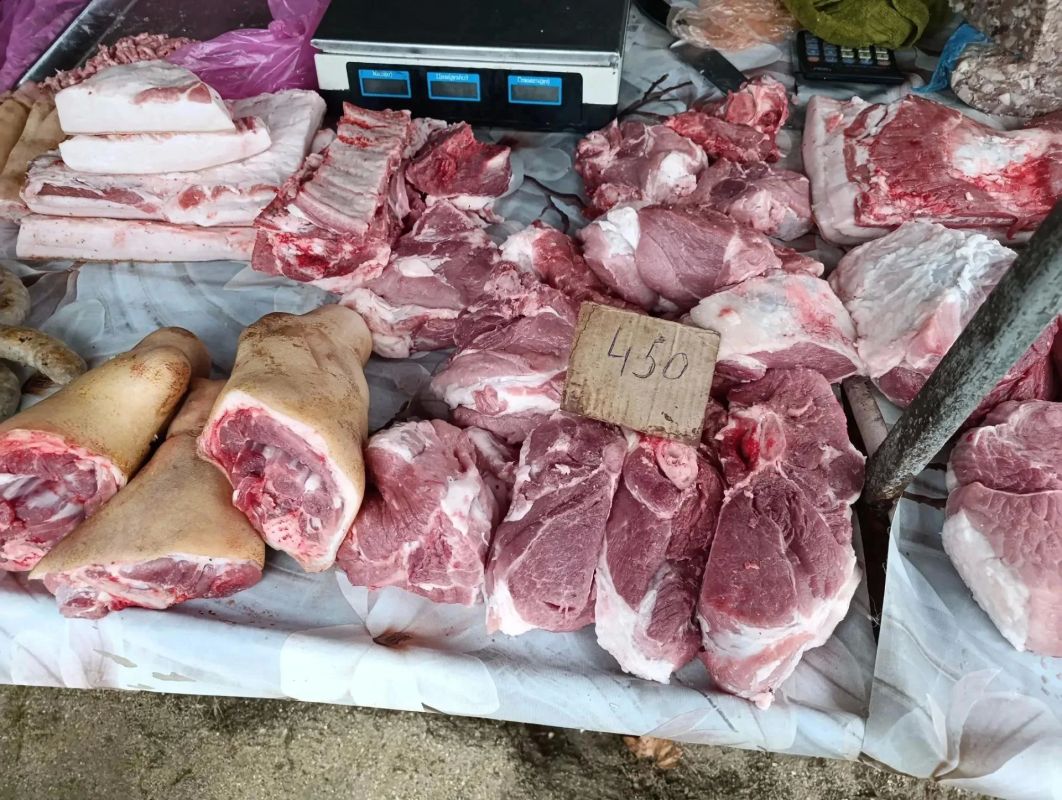 Вайб сельской ярмарки в Стрелковом: чем закупились местные? Вайб сельской ярмарки в Стрелковом: чем закупились местные?