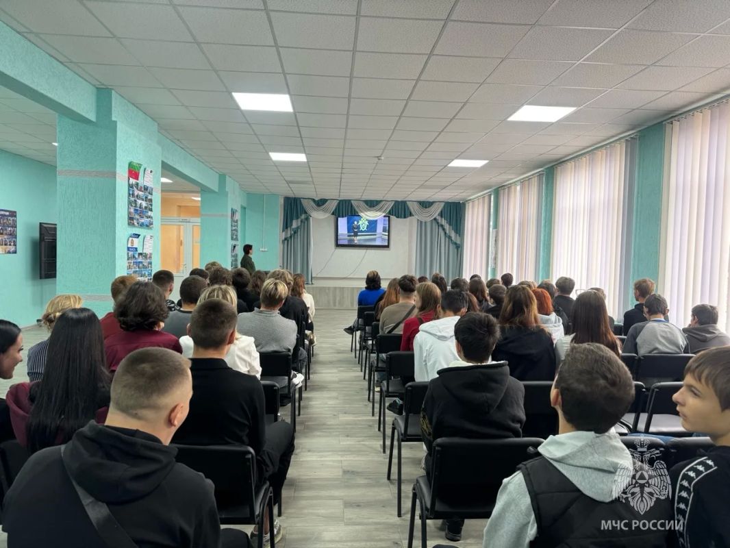 «Вместе ради безопасности»: межведомственный урок для школьников