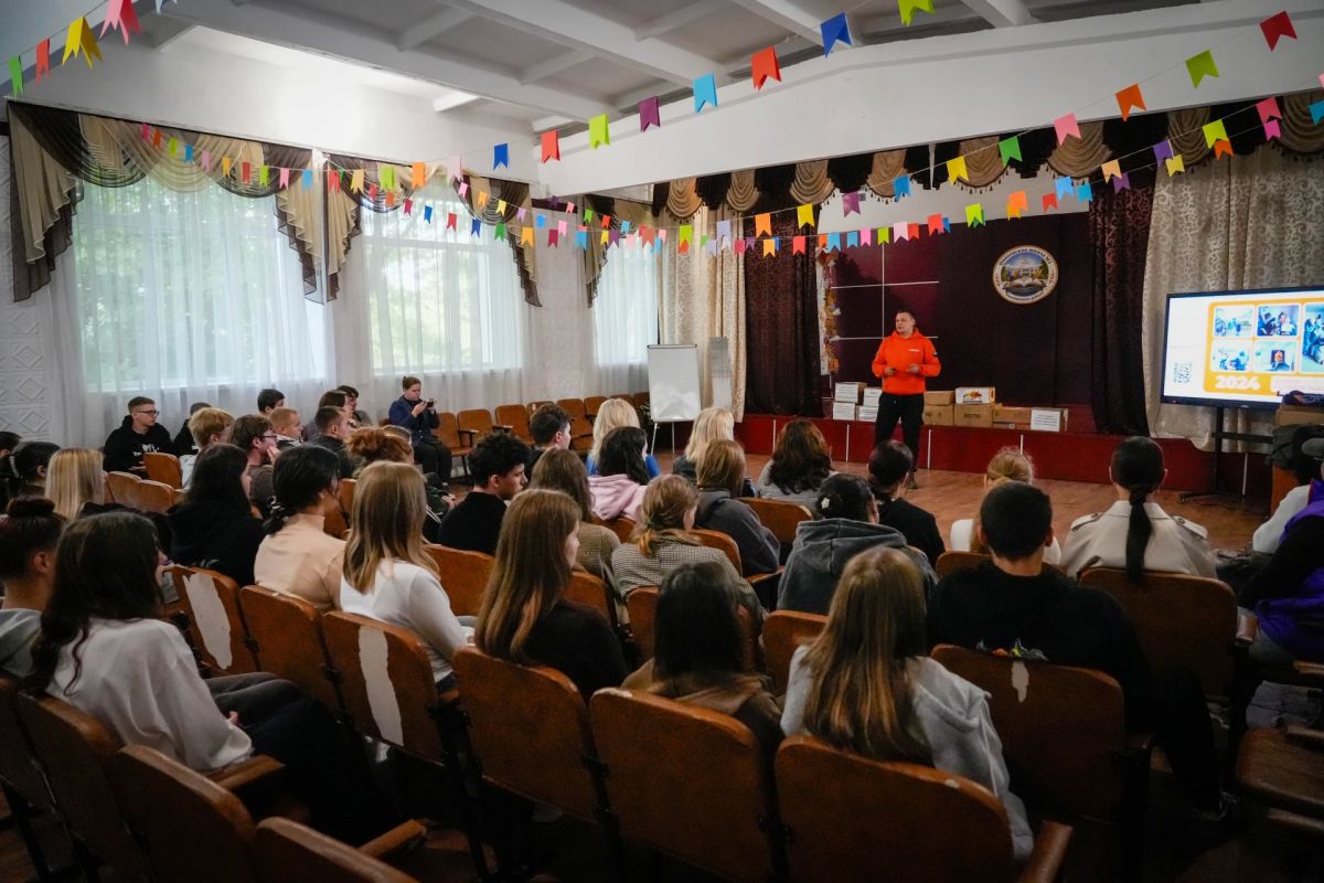 Волонтерство — это твой личный код для будущего! Волонтерство — это твой личный код для будущего!