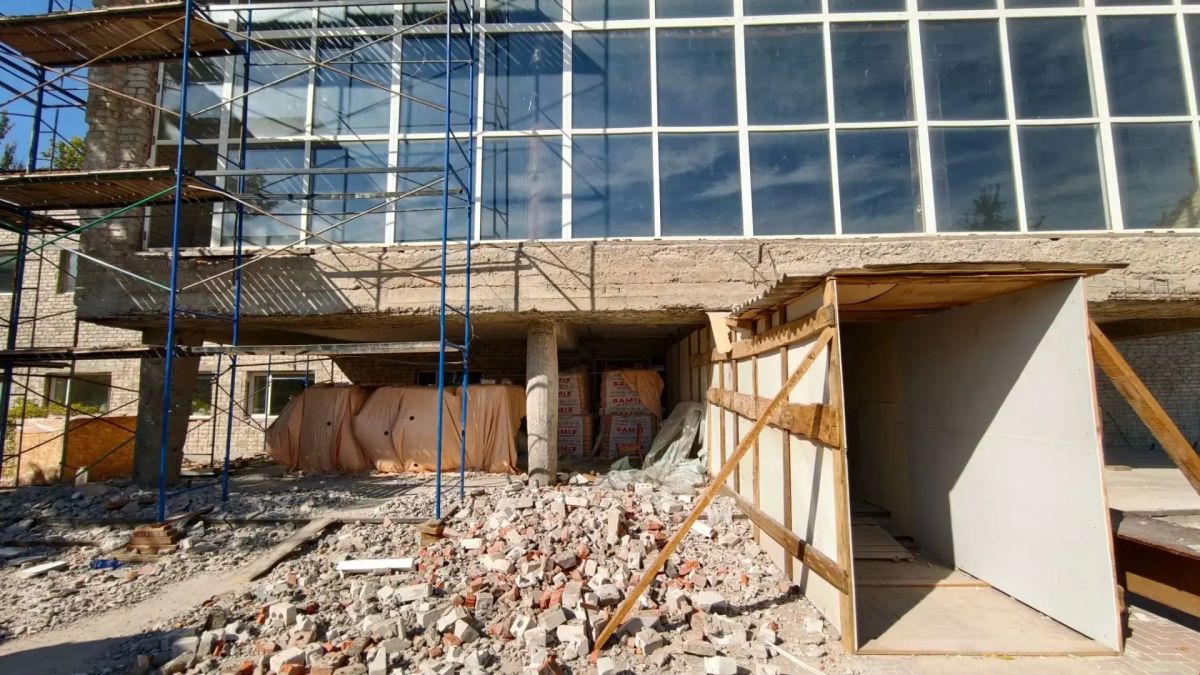 Ольга Осипенко: В рамках Народной программы «Единой России» совместно с главой Новотроицкого округа, секретарём местного отделения «Единой России» Евгенией Кузьменко и председателем Совета депутатов Алексеем Козубским... Ольга Осипенко: В рамках Народной программы «Единой России» совместно с главой Новотроицкого округа, секретарём местного отделения «Единой России» Евгенией Кузьменко и председателем Совета депутатов Алексеем Козубским...