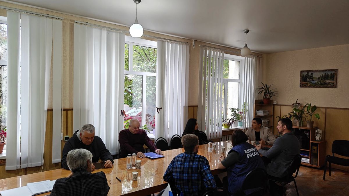Координация ради результата: в Каланчаке прошёл круглый стол Единой России Координация ради результата: в Каланчаке прошёл круглый стол Единой России