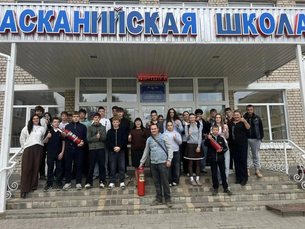 Будущее начинается сегодня: профориентационная встреча в Асканийской школе