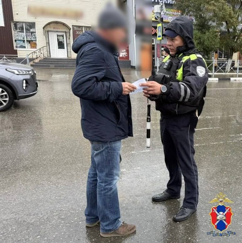 В Каланчакском округе Херсонской области сотрудники Госавтоинспекции провели профилактическую акцию В Каланчакском округе Херсонской области сотрудники Госавтоинспекции провели профилактическую акцию