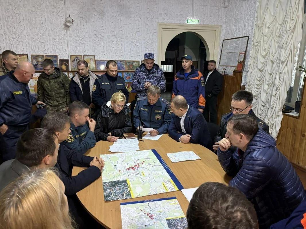 В Ялте за сутки выпало шесть месячных норм осадков В Ялте за сутки выпало шесть месячных норм осадков