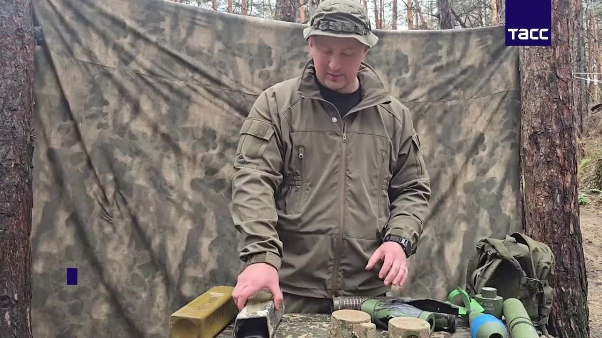 ВСУ за сутки сбросили почти 40 противотанковых мин на дорогу в Алешки, фактически заблокировав проезд техники