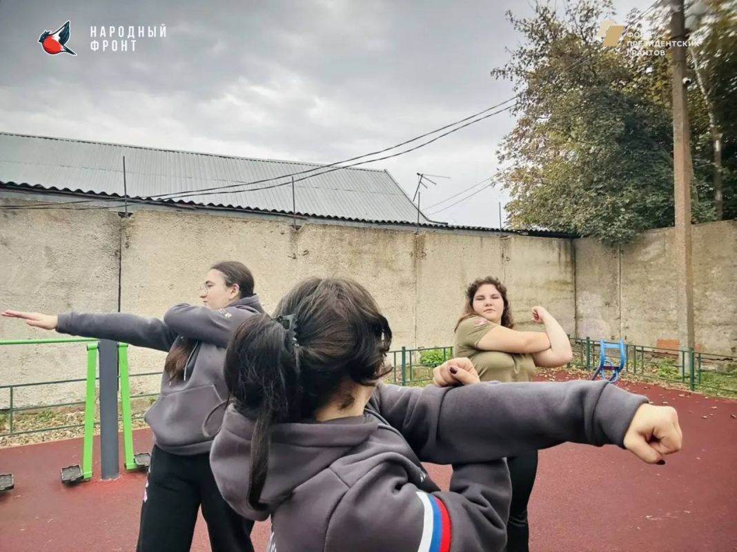 Утро начинается не с кофе, а с зарядки! Утро начинается не с кофе, а с зарядки!