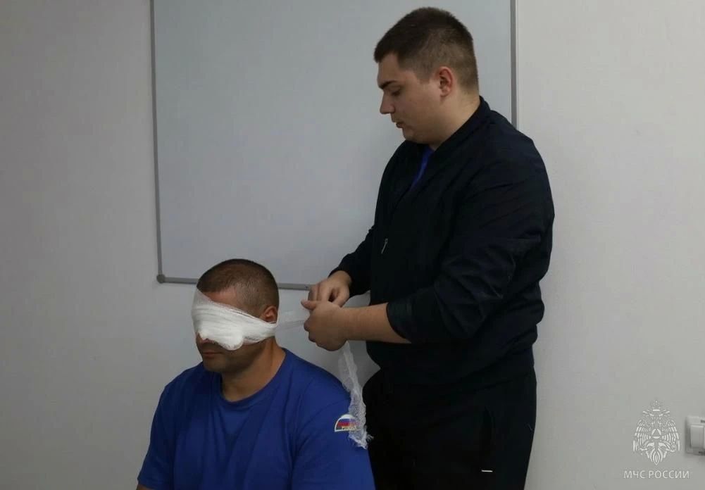 Бывают секунды, когда от одного правильного движения зависит чьято жизнь Бывают секунды, когда от одного правильного движения зависит чьято жизнь