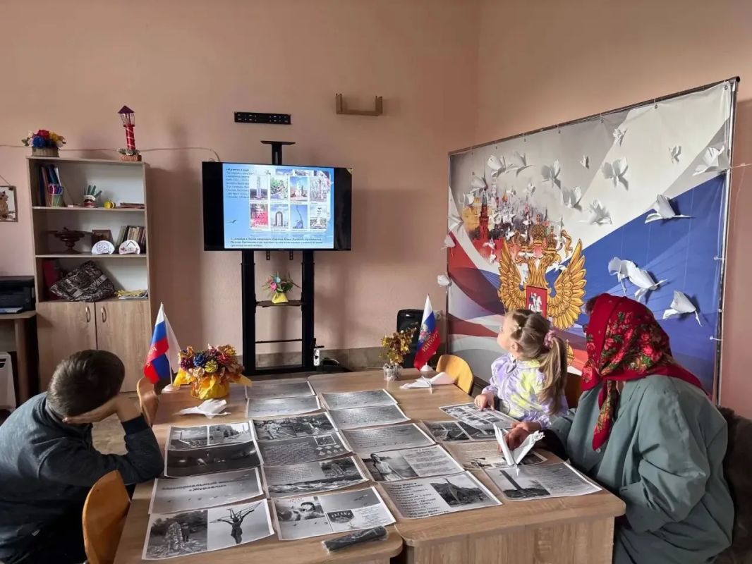 В учреждениях культуры Каховского округа отметили День белых журавлей В учреждениях культуры Каховского округа отметили День белых журавлей