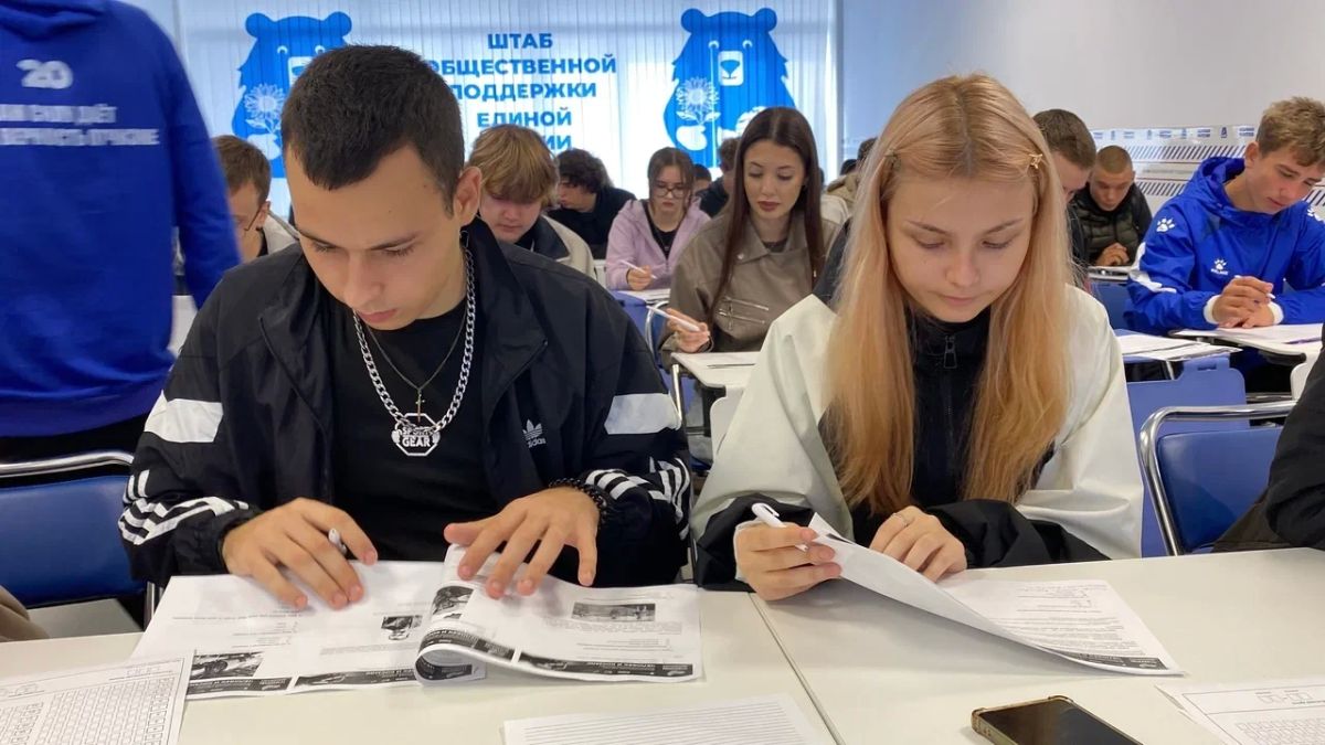 От полета Гагарина до жизни на орбитальных станциях От полета Гагарина до жизни на орбитальных станциях