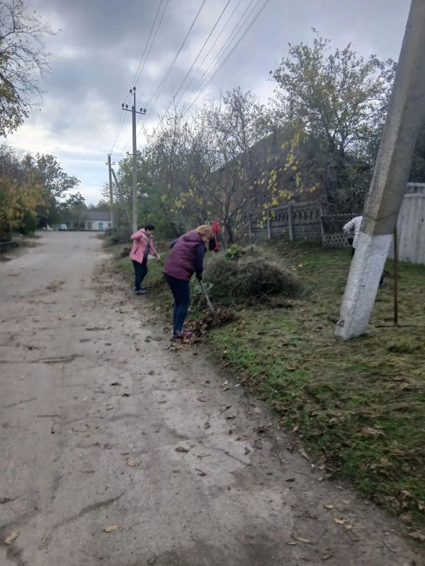 Общепоселковый субботник прошел в Верхнерогачикском муниципальном округе Общепоселковый субботник прошел в Верхнерогачикском муниципальном округе