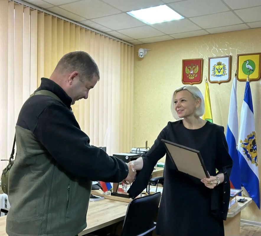 В Чаплинском муниципальном округе состоялось награждение рязанской бригады МП «Водоканал города Рязани» В Чаплинском муниципальном округе состоялось награждение рязанской бригады МП «Водоканал города Рязани»
