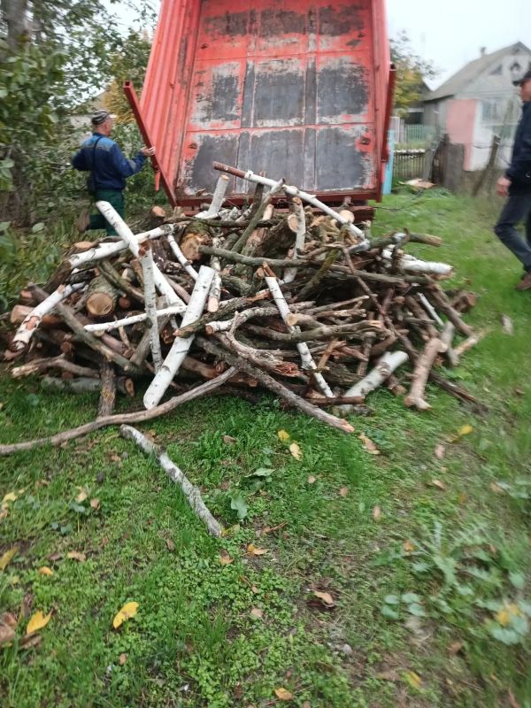 В Чаплинском округе оказали адресную помощь жителям В Чаплинском округе оказали адресную помощь жителям