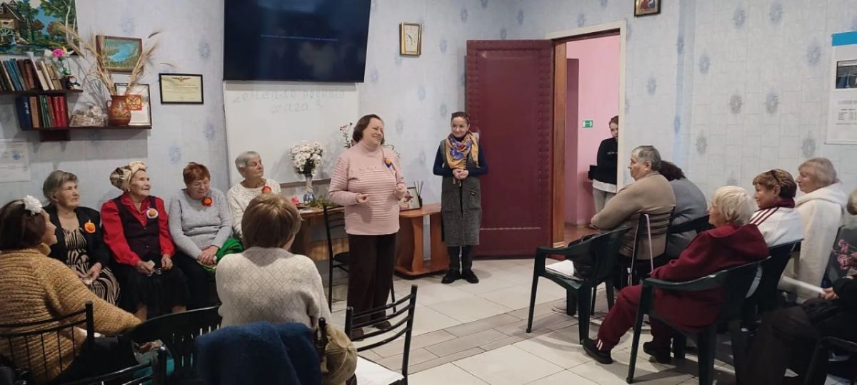 «Тепло родного очага»: праздник для бабушек и дедушек