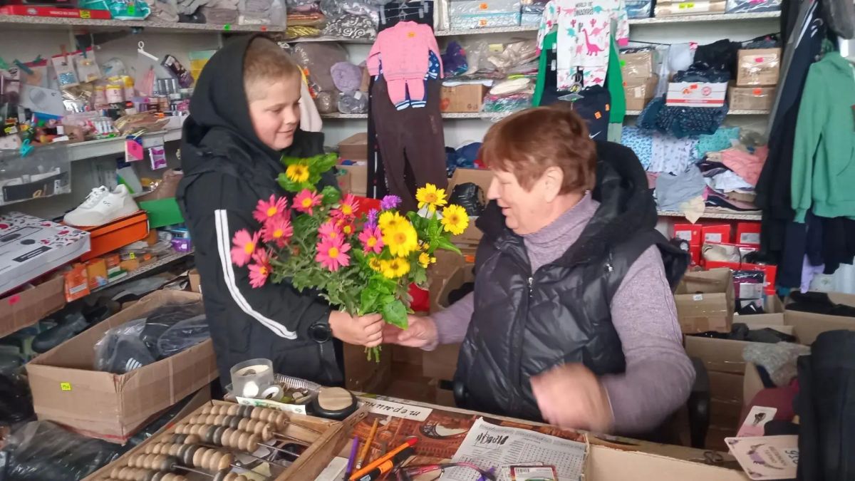 «Я бабушке и дедушке открытку подарю» — под таким названием ко Дню бабушек и дедушек в России в Дудчинском сельском Доме культуры состоялась творческая лаборатория по изготовлению открыток «Я бабушке и дедушке открытку подарю» — под таким названием ко Дню бабушек и дедушек в России в Дудчинском сельском Доме культуры состоялась творческая лаборатория по изготовлению открыток