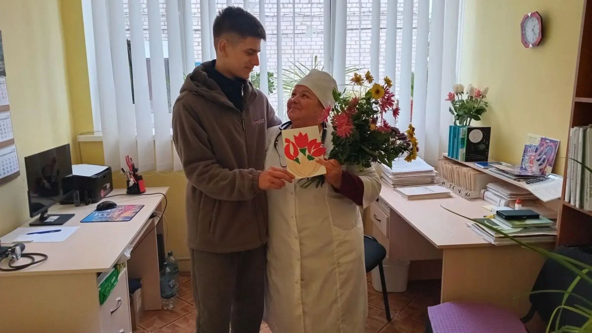 «Я бабушке и дедушке открытку подарю» — под таким названием ко Дню бабушек и дедушек в России в Дудчинском сельском Доме культуры состоялась творческая лаборатория по изготовлению открыток «Я бабушке и дедушке открытку подарю» — под таким названием ко Дню бабушек и дедушек в России в Дудчинском сельском Доме культуры состоялась творческая лаборатория по изготовлению открыток