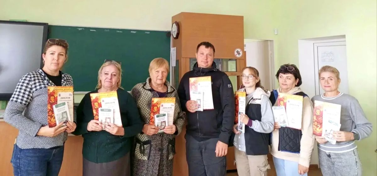 В школе села Чернянка состоялась церемония награждения участников первого тура Пушкинского фестиваля «Таврийская лира» В школе села Чернянка состоялась церемония награждения участников первого тура Пушкинского фестиваля «Таврийская лира»