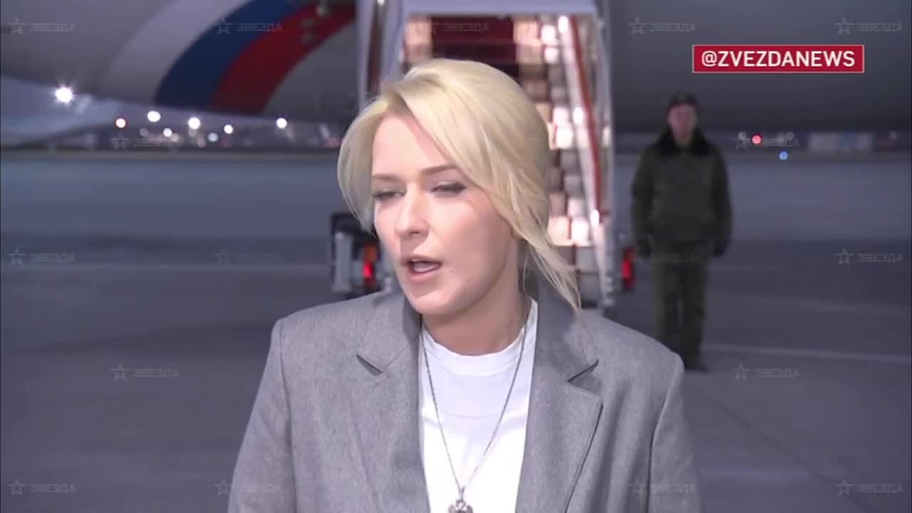 Режим тишины, введенный для проведения гуманитарной операции в Алешках, полностью сохраняется, заявила Яна Лантратова