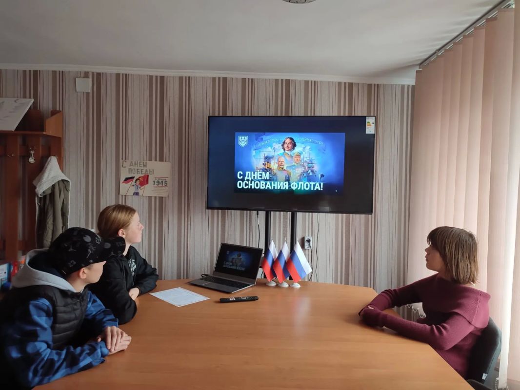 В сельском Доме культуры села Долинское прошло мероприятие, посвящённое Дню создания Военно-Морского Флота России В сельском Доме культуры села Долинское прошло мероприятие, посвящённое Дню создания Военно-Морского Флота России
