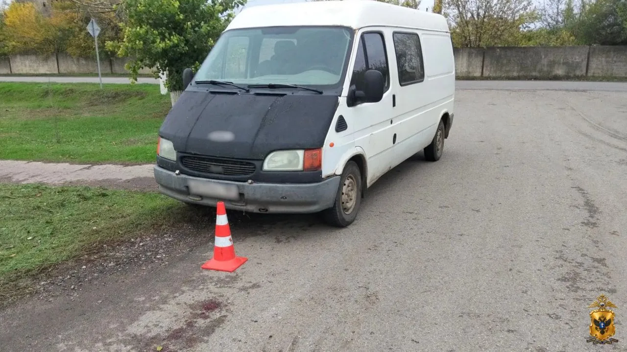 В Новотроицком округе полицейские устанавливают обстоятельства ДТП, в результате которого пострадала пешеход