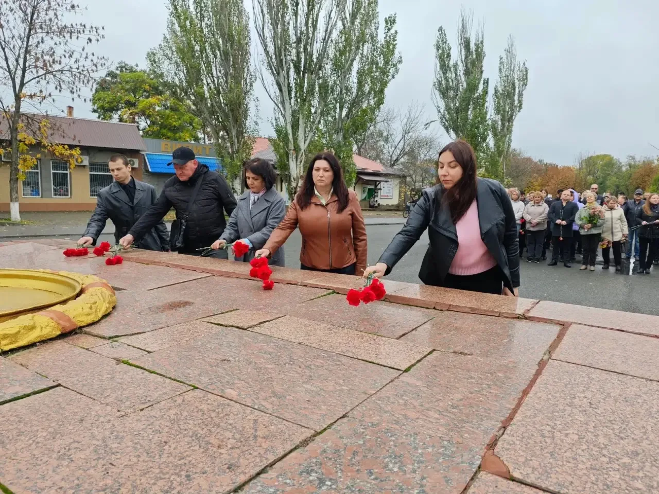 В Новотроицком почтили память освободителей поселка