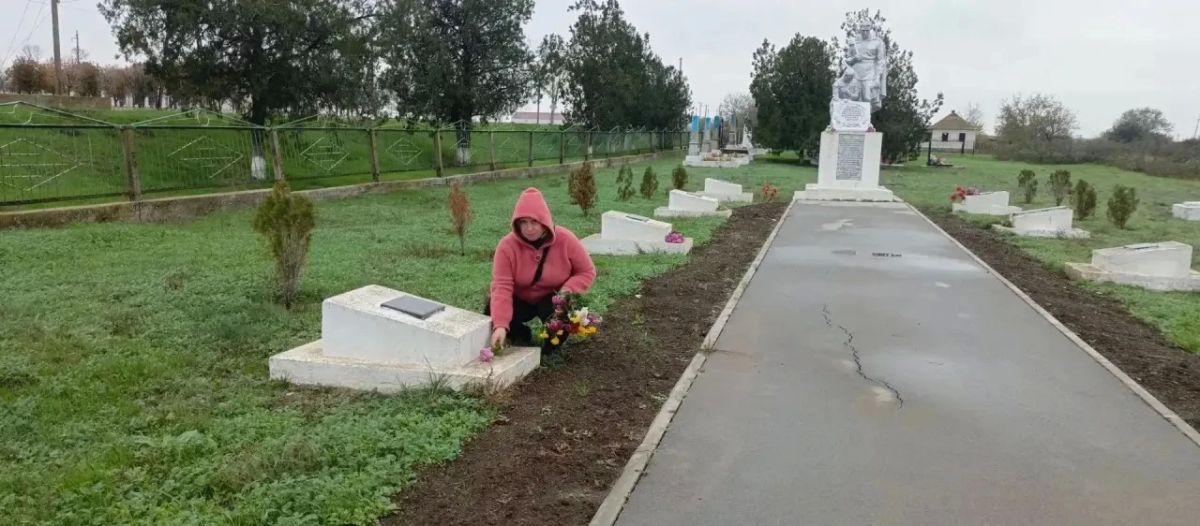В Строгановке прошел митинг, посвященный 83-й годовщине освобождения села В Строгановке прошел митинг, посвященный 83-й годовщине освобождения села